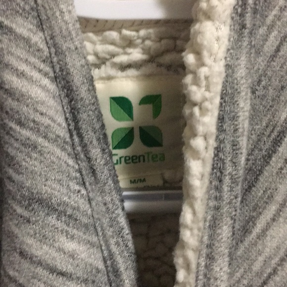 SUPER Soft GreenTea Sweater (with Pockets!) Sz M - Picture 5 of 8